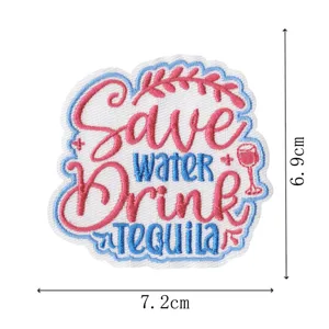 Écusson brodé DIY accessoires de vêtements, lettres anglaises colorées badge adhésif.