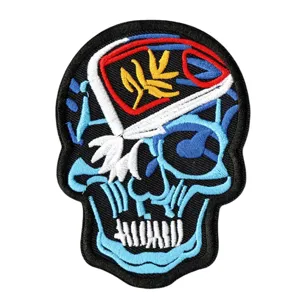 Patch brodé tête de mort style punk pour vêtements, sacs, chapeaux et chaussures.