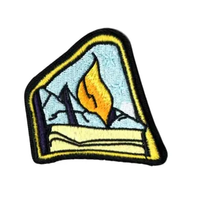Écusson brodé flamme DIY badge décoratif de vêtement pour réparation de veste style