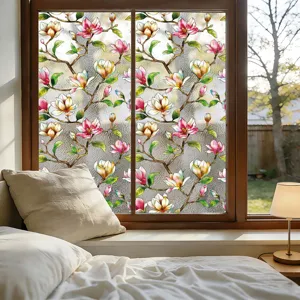 Película para ventana estática decorativa con patrón floral de magnolia colorida y privacidad.