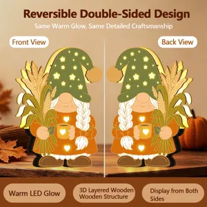 Vue détaillée de la veilleuse gnome en bois, structure en couches 3D et lueur LED chaleureuse.