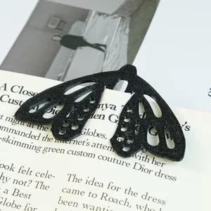 Schwarzes 3D-gedrucktes Schmetterlings-Lesezeichen mit Aussparung, ideales Geschenk.