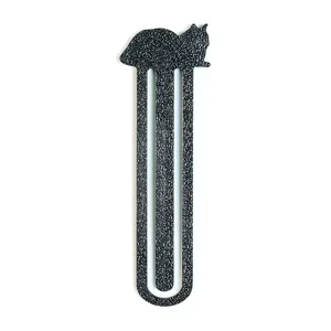 Schwarzes Metall Katzen Lesezeichen Detailansicht, süßes Tier Design für alle Buchliebhaber.
