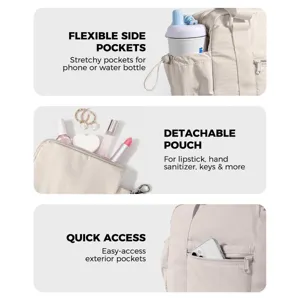 Vista dettagliata della borsa tote da viaggio beige con tasche laterali flessibili.