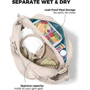 Spaziosa borsa da palestra beige con separazione umido secco e scomparto per pasti per il fitness.