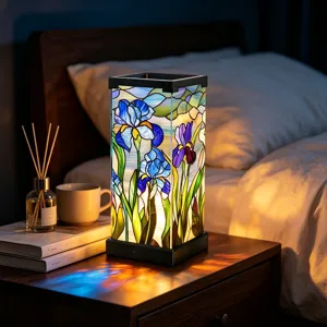 Lampada da comodino in vetro colorato con motivo di iris blu, luce decorativa per la camera.