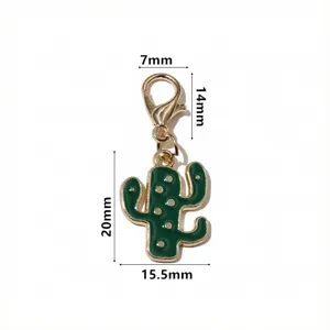 Pendentif cactus en émail alliage doré avec fermoir mousqueton accessoire bijoux DIY.