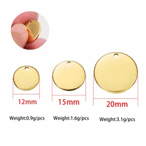 Detailed stainless steel round charm close-up, 12mm 15mm 20mm sizes, 1.5mm thickness specs.