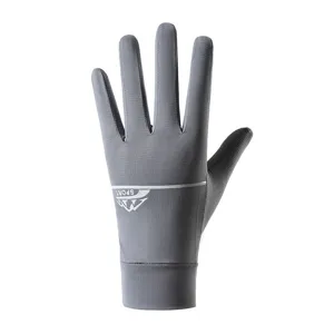 Breathable full-finger sports cycling gloves for outdoor sun protection and anti-uv use.