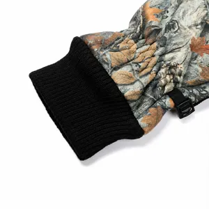 Winter thermal ski gloves for men and women windproof camouflage fleece cycling gloves