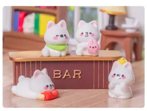 Conjunto de estatuillas de perro blanco West Highland en miniatura, linda decoración de escritorio.