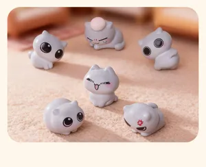 Mini cute gray cat figurines set for dollhouse landscape, micro landscape and home desktop decor.