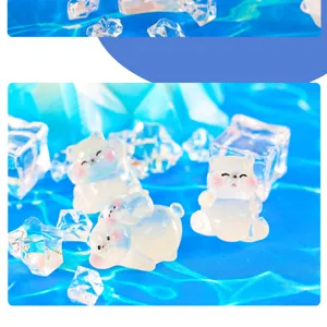 Ensemble de figurines d'ours polaire en résine lumineuse, joli ornement de micro-paysage.