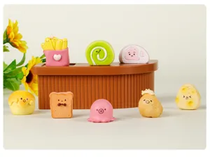 Miniature Japanese food dollhouse decoration resin cute cartoon doll DIY accessories