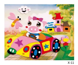 Gedetailleerd overzicht van kleurrijke EVA-schuim sticker DIY knutselset met een schattig varkentje.
