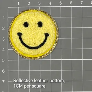 Runder gelber Smiley Flicken Frottee Stickerei Aufnaeher zum Aufbuegeln Basteln Zubehoer.