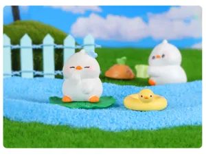 Miniature duck figurine micro-landscape garden decor cute resin ornament for DIY succulent plants