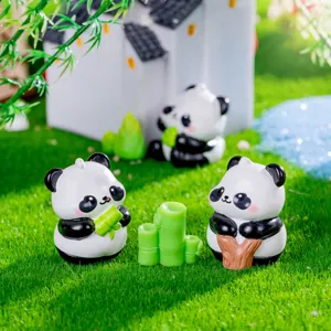 Set di mini statuette di panda carine paesaggio per cruscotto auto e decorazione