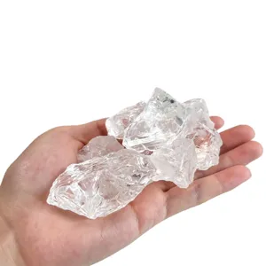 Piedras de cristal crudo de cuarzo transparente natural para curación y decoración.