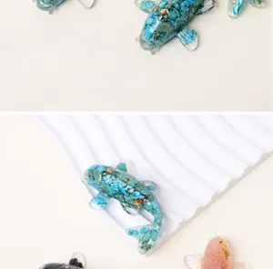 Crystal crushed stone koi fish epoxy resin ornament for car interior decor detail view