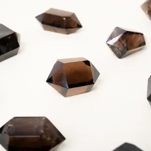 Quartz Fumé Naturel Pointe de Cristal Double Terminée Pierre Brute Colonne Hexagonale Polie Décoration Intérieure Accessoire de Bijoux DIY