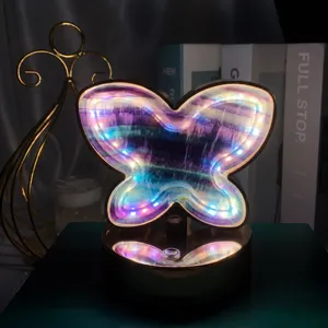 Kristal vlinder lamp sfeer nachtlampje slaapkamer bedside touch decoratieve ornament.