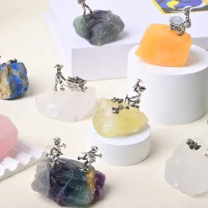 Piedra bruta de cristal natural escultura minero ornamento gema espécimen hecho a mano