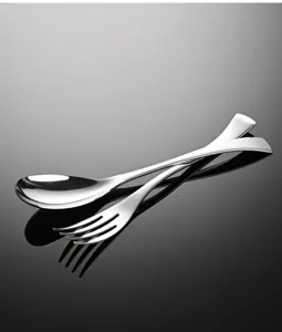 Ensemble cuillère et fourchette de service en acier inoxydable, couverts élégants pour hôtel.
