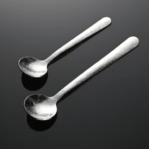 Mini cuillère à assaisonnement en titane pur, cuillère à café ronde martelée, 2pcs