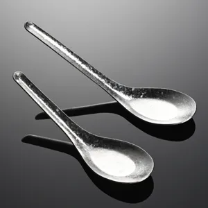 Reines Titan Suppenlöffel Eiskristall Textur Flacher Boden Esslöffel 1.2mm Dicke Küche