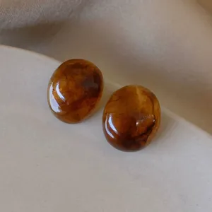 Amber oval resin stud earrings retro vintage style elegant daily wear exquisite jewelry piece