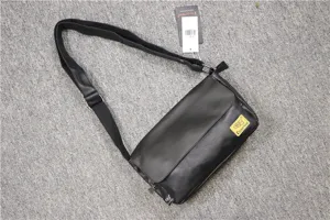 Borsa a tracolla da uomo in pelle PU nera retro vintage borsa messenger casual con patta