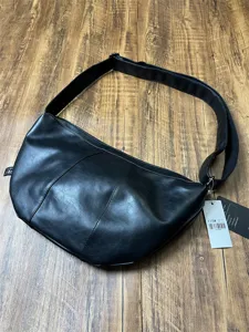 Men black crescent crossbody bag vintage PU leather casual shoulder bag for commuting daily use