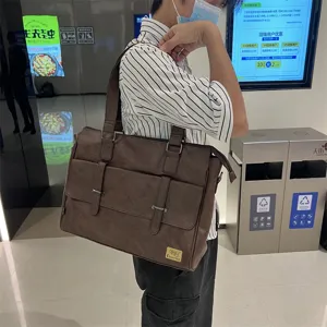 Sac cartable bandoulière homme en cuir PU marron vintage business sac ordinateur portable