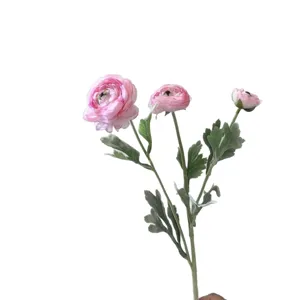 Ranuncolo artificiale di alta qualità con 3 teste rosa floccato per decorazione.