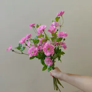 Künstlicher rosa Blumenstrauß Seidenblumen Gesteck für Heimtextilien DIY Handwerk