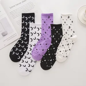 Damen Stern Mond Muster Kniehohe Socken Baumwolle Japanischer ins Stil Mode Lange Socken Für Herbst Winter Zubehör