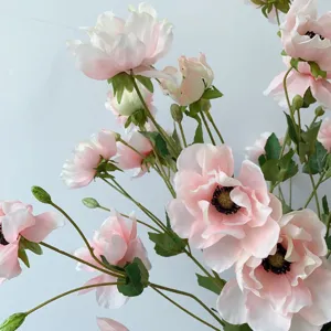 Fiori artificiali in seta anemone rami, peonia rosa chiaro per decorazione matrimonio.