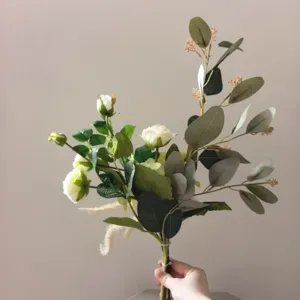 Bouquet de fleurs artificielles rose blanche eucalyptus décoration maison ornement esthétique