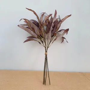 Branche d'eucalyptus artificielle avec feuilles et baies, fausse plante pour la decoration.