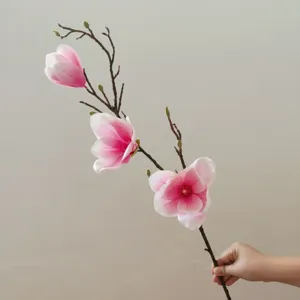 Ramo di magnolia artificiale a 3 teste fiori di seta decorazione domestica oggetti di scena per foto