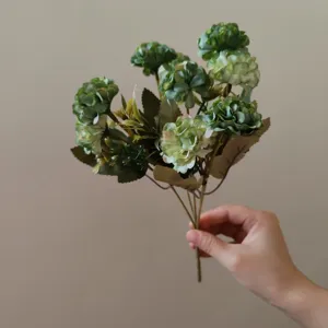 Künstlicher 9-Kopf runder Lavendel Chrysanthemen Seidenblumenstrauß für DIY Heimdekoration.