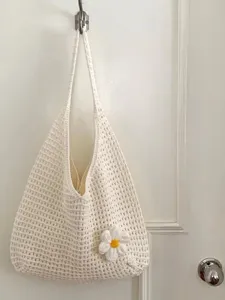 Sac cabas crochet blanc style coreen fleur evidee sac a epaule decontracte chic