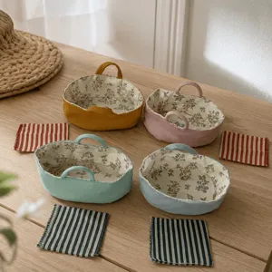 Mini fabric sleeping baskets for 10cm dolls, cute floral lining miniature cradles set