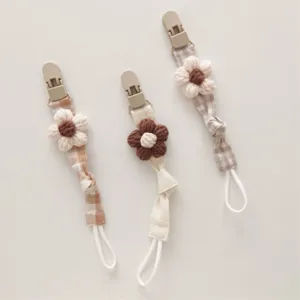 Handmade knitted flower pacifier clip baby teething strap anti drop chain cute soothing toy