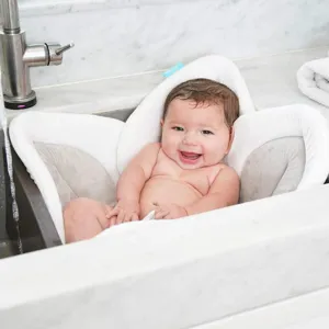 Tappetino da bagno per neonati a fiore per lavandino, comodo cuscino a petalo sicuro.