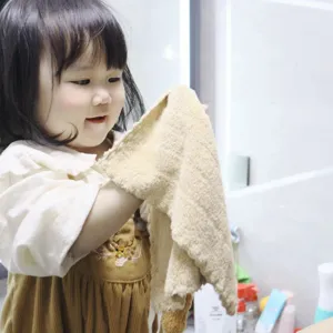 Hanging hand towel soft absorbent washcloth for kitchen and bathroom use, cute bear design.