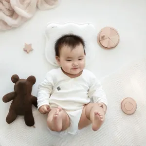 Leuk memory foam babykussen voor pasgeborenen, ergonomisch hoofdsteunkussen voor baby's, zacht.