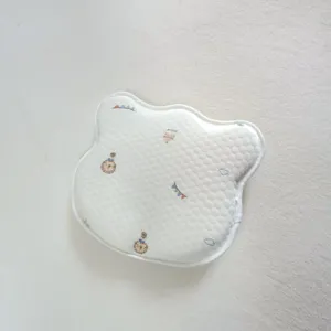 Baby memory foam kussendetail, schattige berenvorm zuigeling hoofd kussensloop wasbaar.