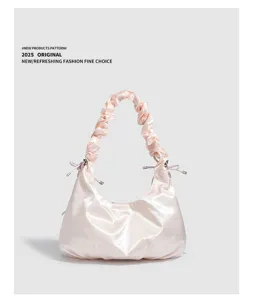 Borsa a spalla hobo plissé rosa da donna, elegante borsa sottobraccio con manico arricciato.